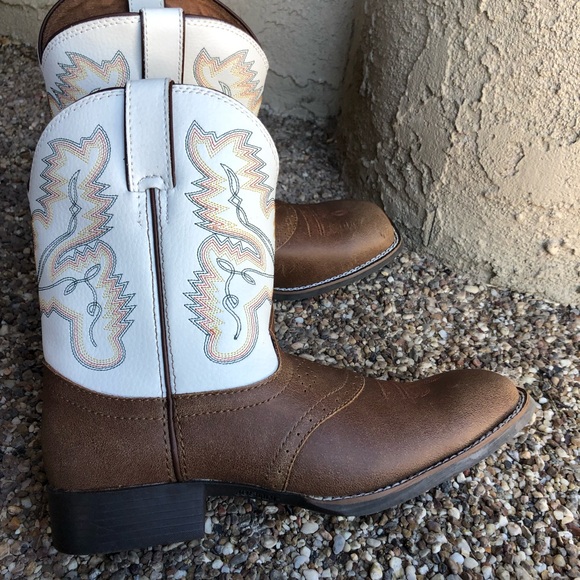 Justin Boots Shoes - Justin Square Toe Western Boots